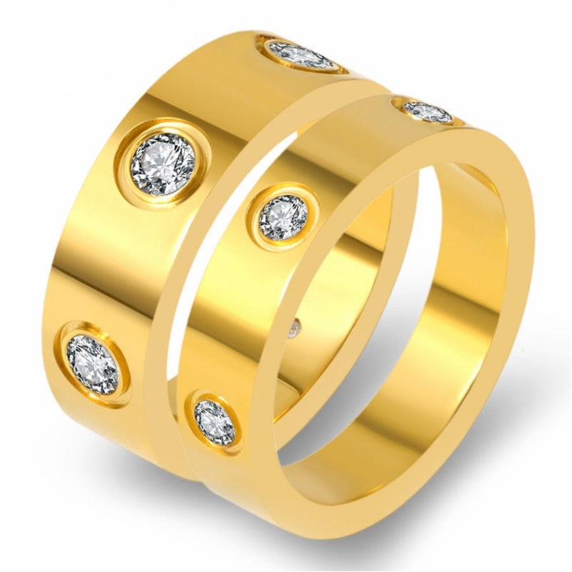 Claire Ring mit Zirkonia Steinen